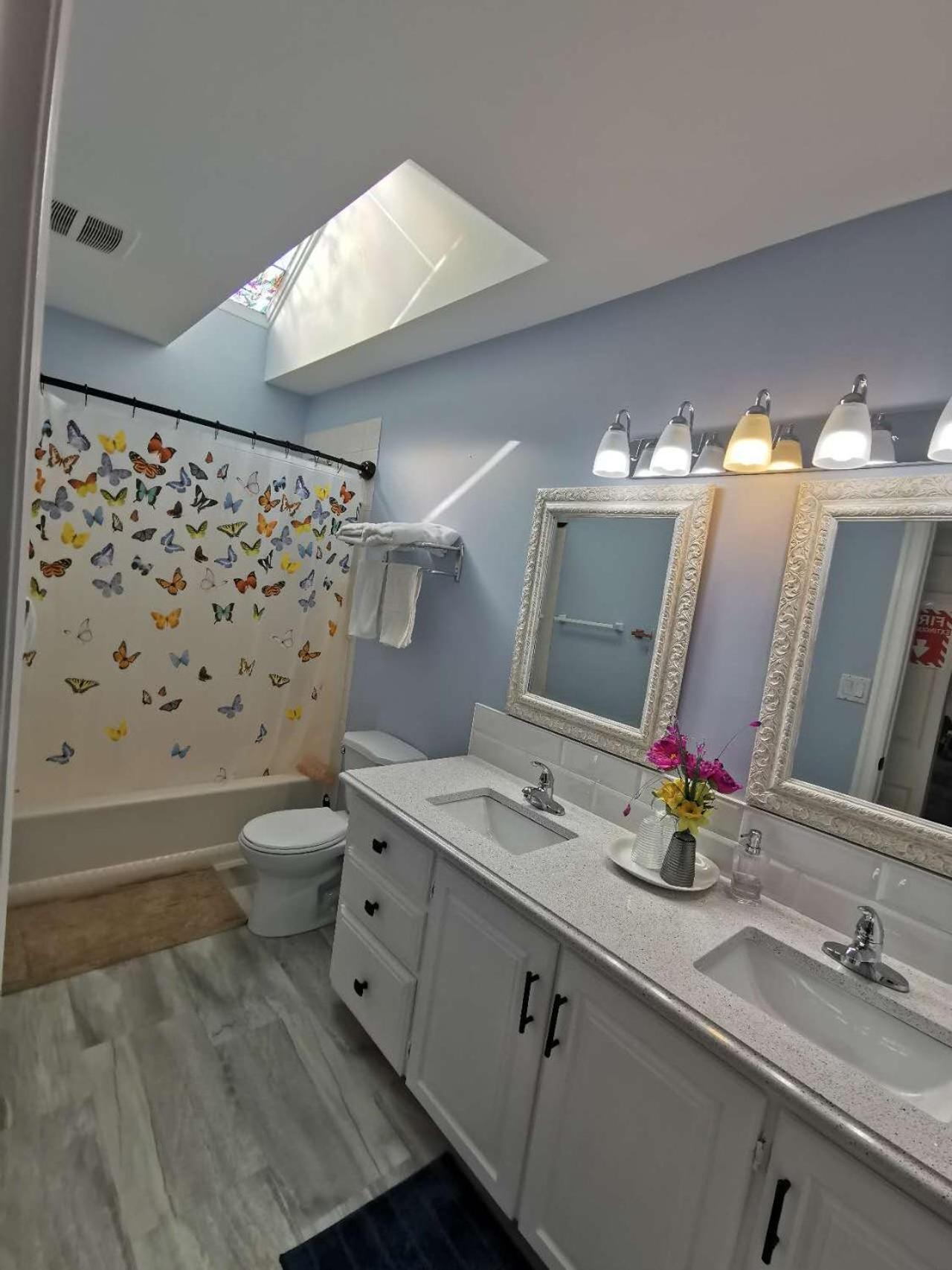 Diana'S Beauty House Apartment Charlottetown Luaran gambar